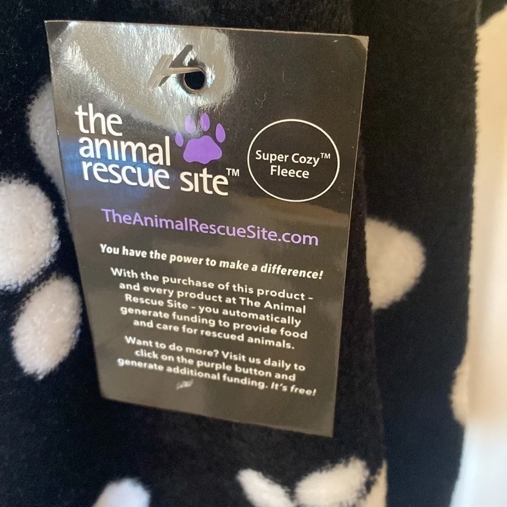 Animal Rescue Site Pocket Shawl Super Cozy Fleece Black & White OS 74” N…